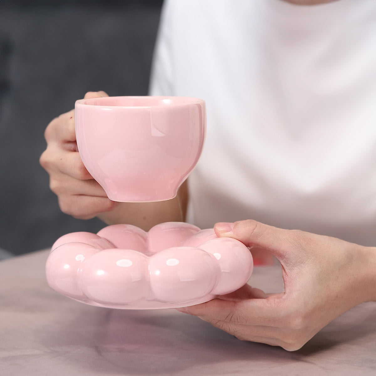 Ceramic Coffee Mug with Saucer, Creative Cute Mug with Sunflower Coaster for Office and Home, Dishwasher and Microwave Safe, 7 oz/200 ml for Tea Latte Milk (Peach Pink)